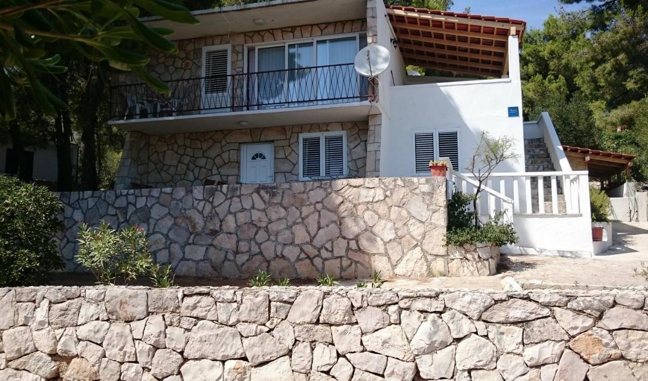 Arboreum Apartment *
